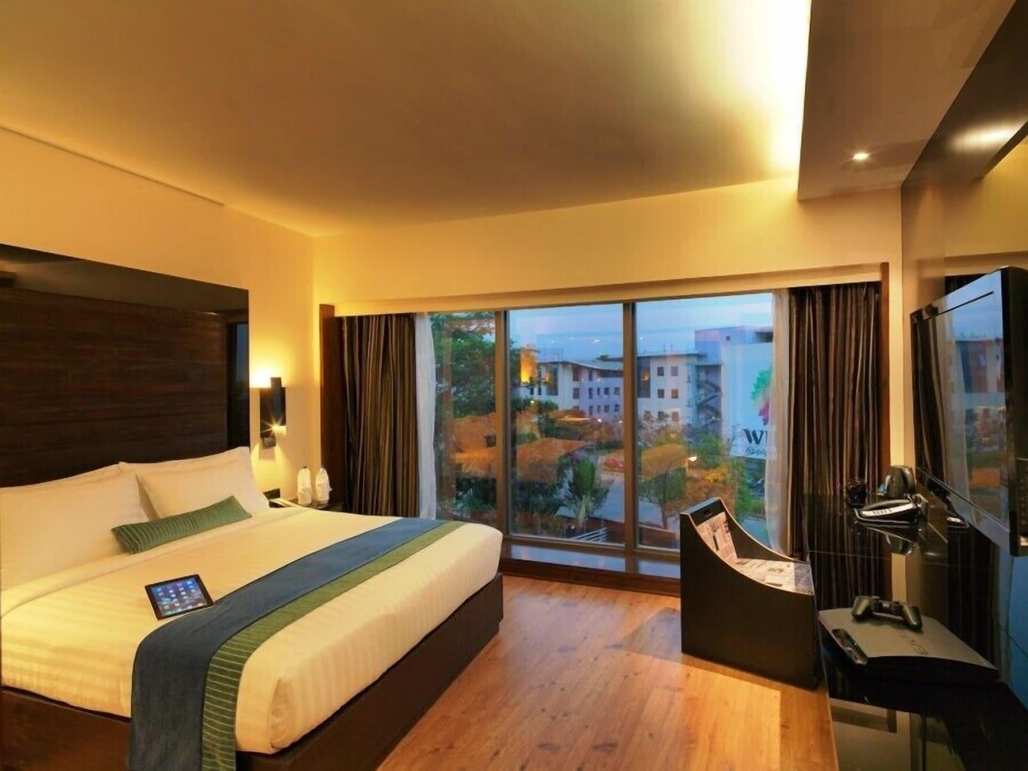 Svenska Design Hotel, Electronic City, Bangalore Kammasandra Buitenkant foto