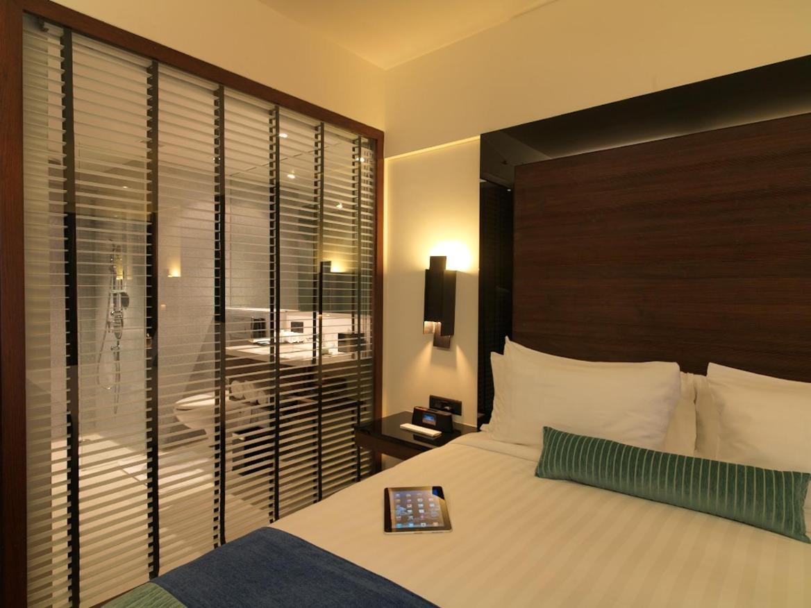 Svenska Design Hotel, Electronic City, Bangalore Kammasandra Buitenkant foto