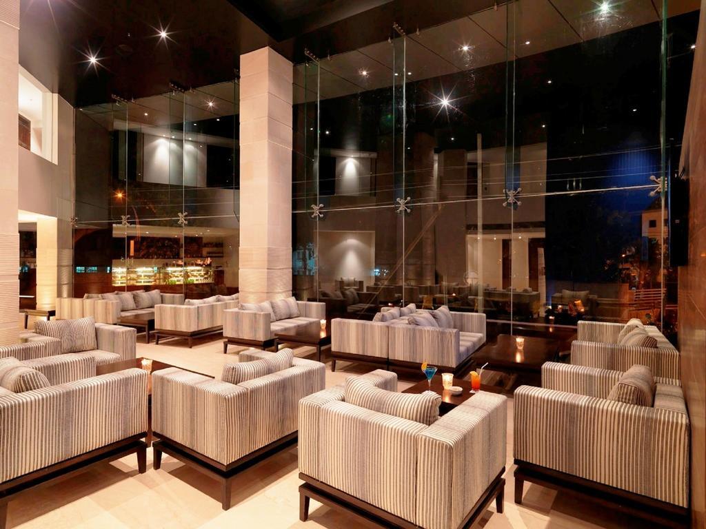 Svenska Design Hotel, Electronic City, Bangalore Kammasandra Buitenkant foto