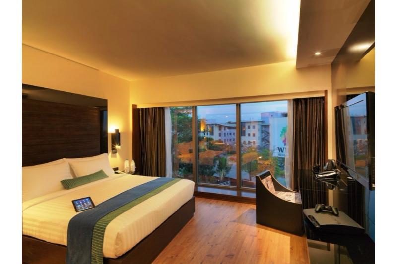 Svenska Design Hotel, Electronic City, Bangalore Kammasandra Buitenkant foto
